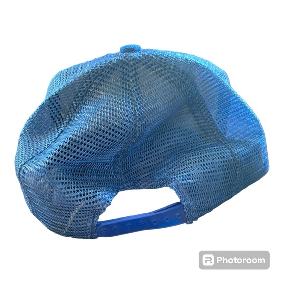 Vintage 1980’s Petro Canada SnapBack Trucker Hat - Picture 2 of 5